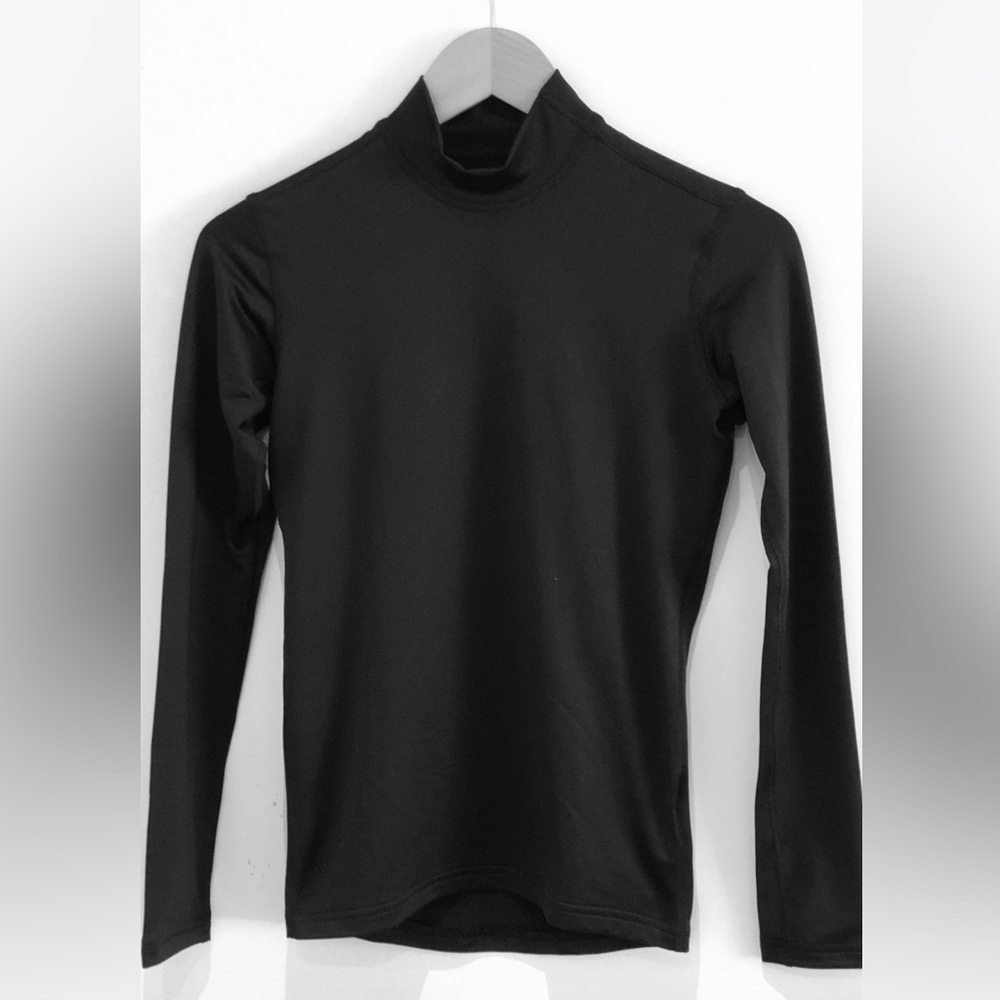 NWOT Adidas Baselayer Top